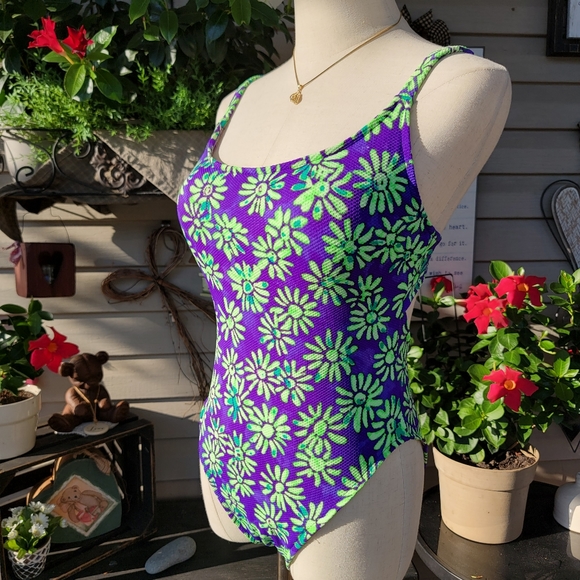 RAISINS ♡ Beautiful Vintage 1pc Purple 'n Green Floral Padded Bra Swimsuit M - Picture 13 of 17